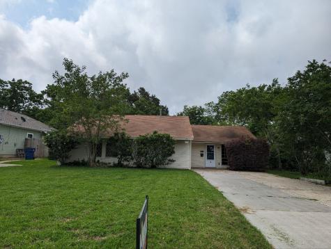 11 14th Avenue N Texas City TX 77590