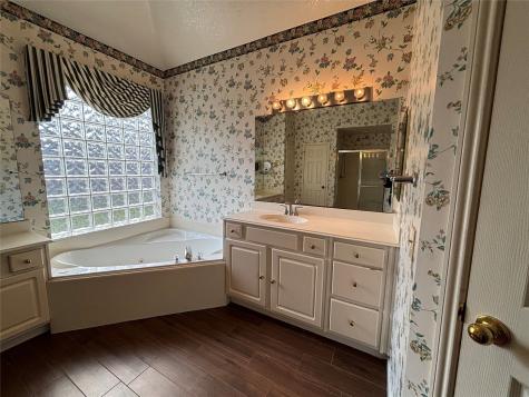 12819 Reedwood Ridge Road Houston TX 77065