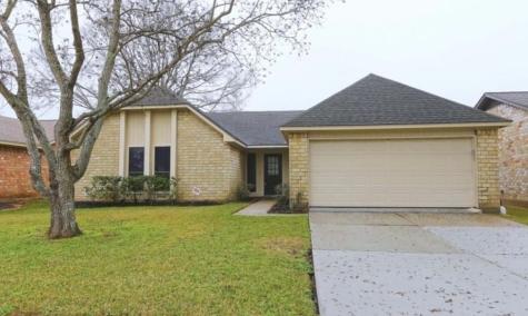 3015 Shawnee Drive Sugar Land TX 77479