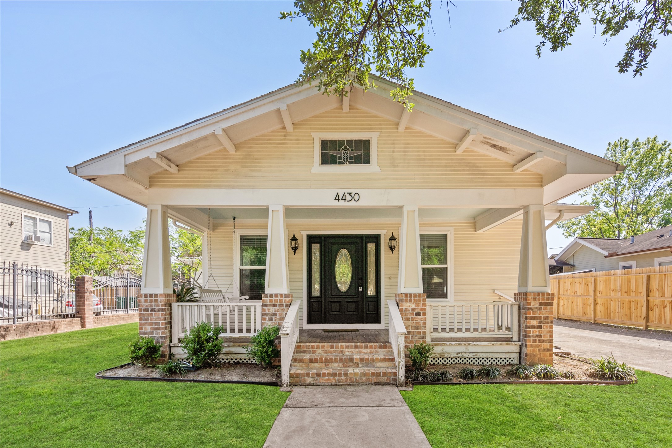4430 Mckinney Street Houston TX 77023