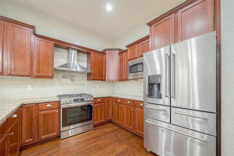 6093 Yale Street Houston TX 77076