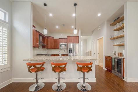6093 Yale Street Houston TX 77076