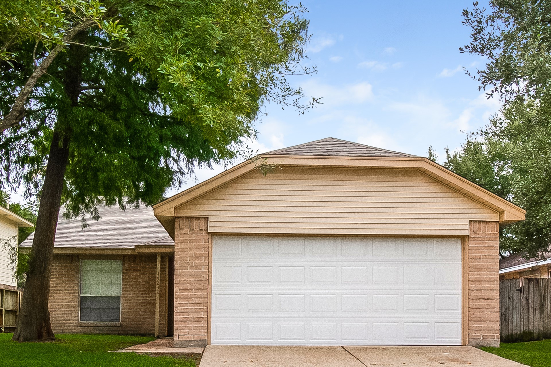 15238 Bedford Glen Drive Channelview TX 77530
