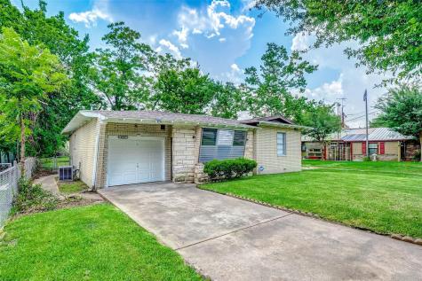 4440 Castor Street Houston TX 77022