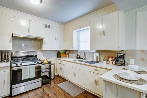 4440 Castor Street Houston TX 77022