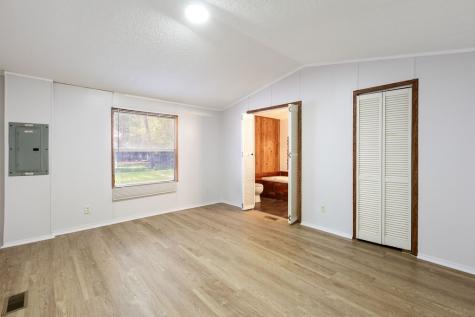 13173 S Lee Shore Drive Willis TX 77318