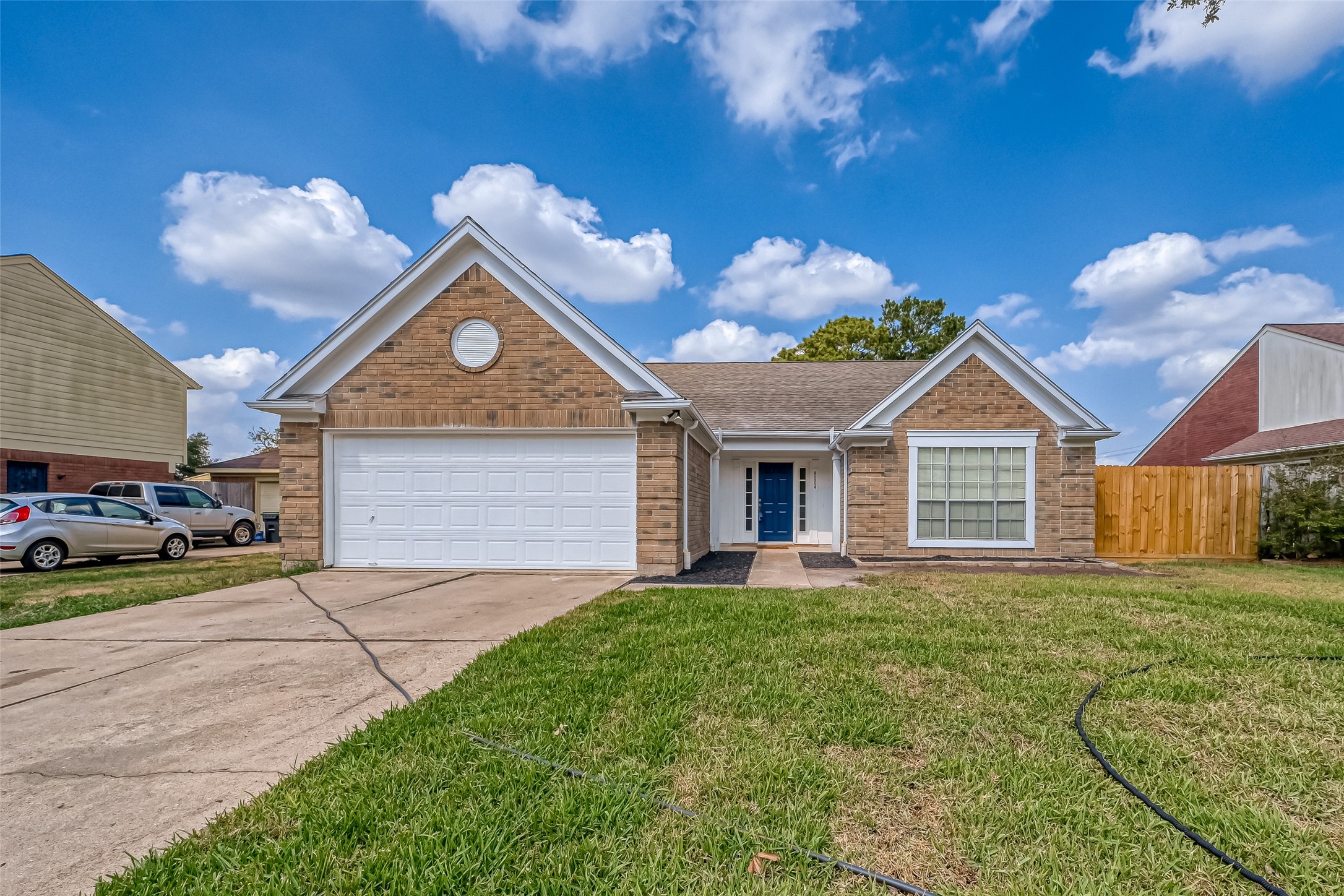 4004 Spring Branch Drive W Pearland TX 77584