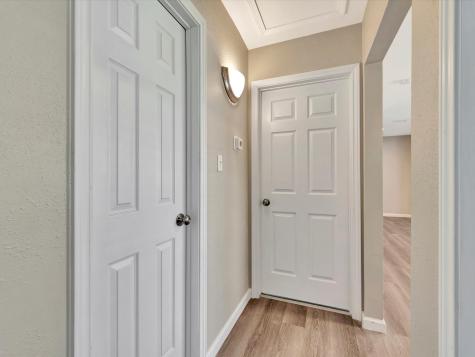 6214 Lyndhurst Drive Houston TX 77087