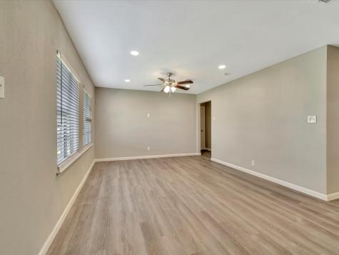6214 Lyndhurst Drive Houston TX 77087