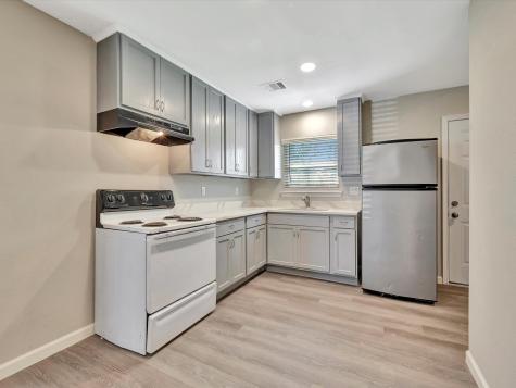 6214 Lyndhurst Drive Houston TX 77087