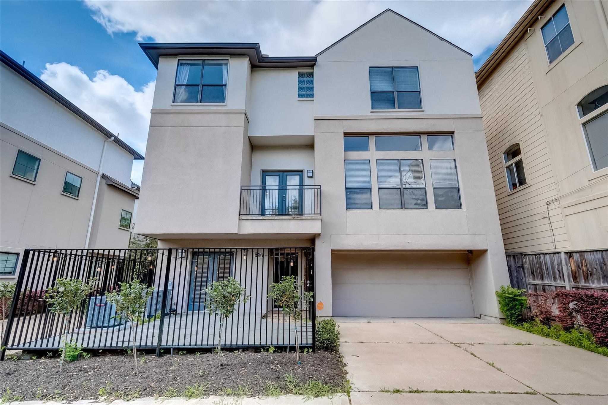 4410 Feagan Street F Houston TX 77007