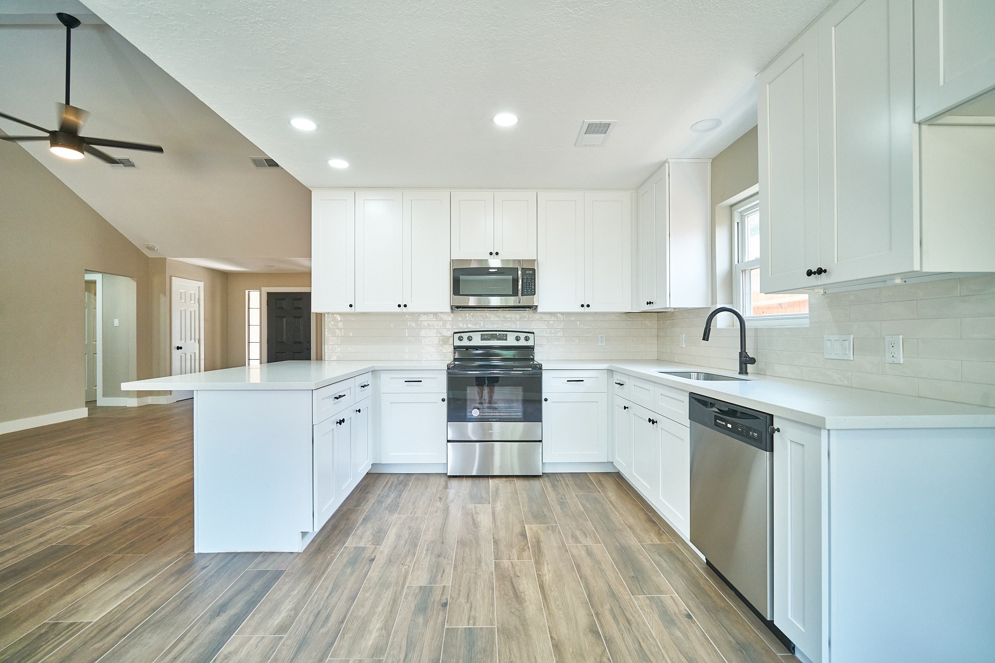 5610 Village Park Drive Katy TX 77493