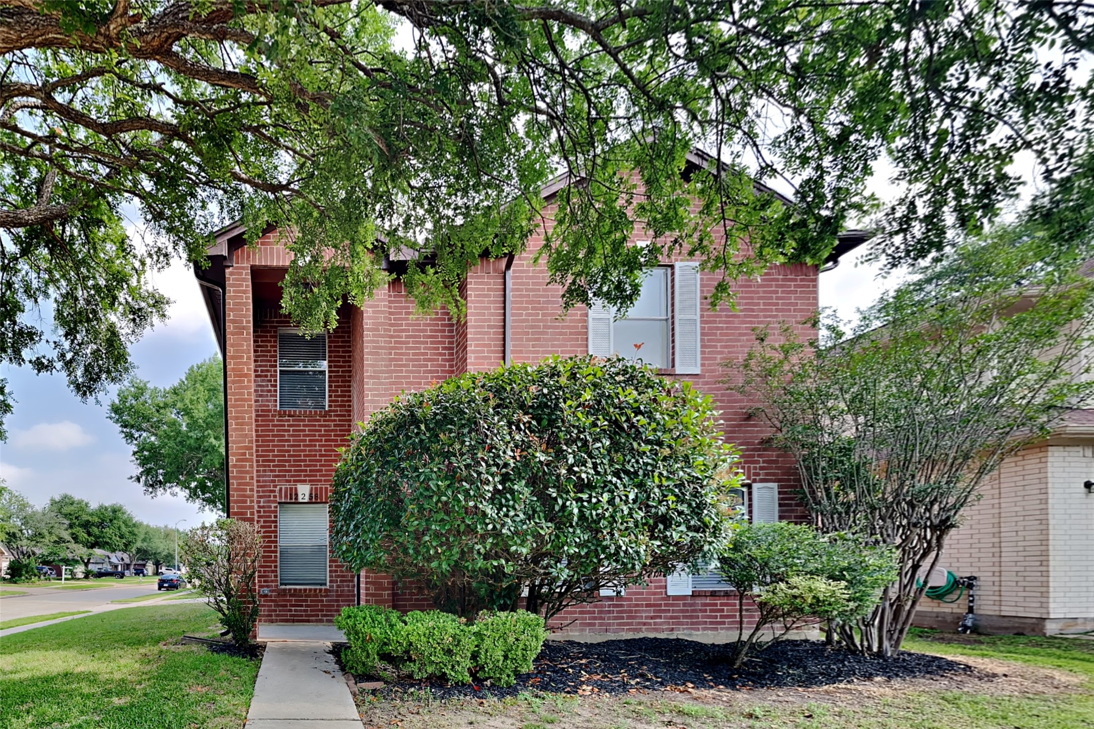 12258 Cardston Court Tomball TX 77377