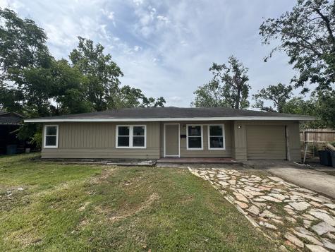 2218 8th Street Galena Park TX 77547