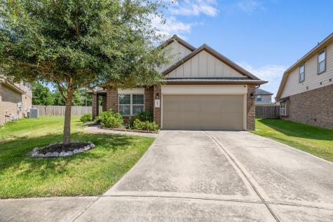 1807 Dover Heights Lane Fresno TX 77545