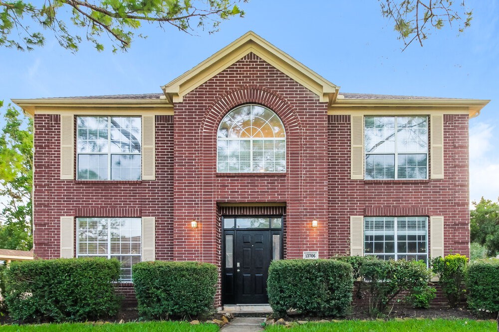 13706 Midfield Glen Court Houston TX 77059