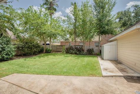 2109 Enchanted Lake Drive League City TX 77573