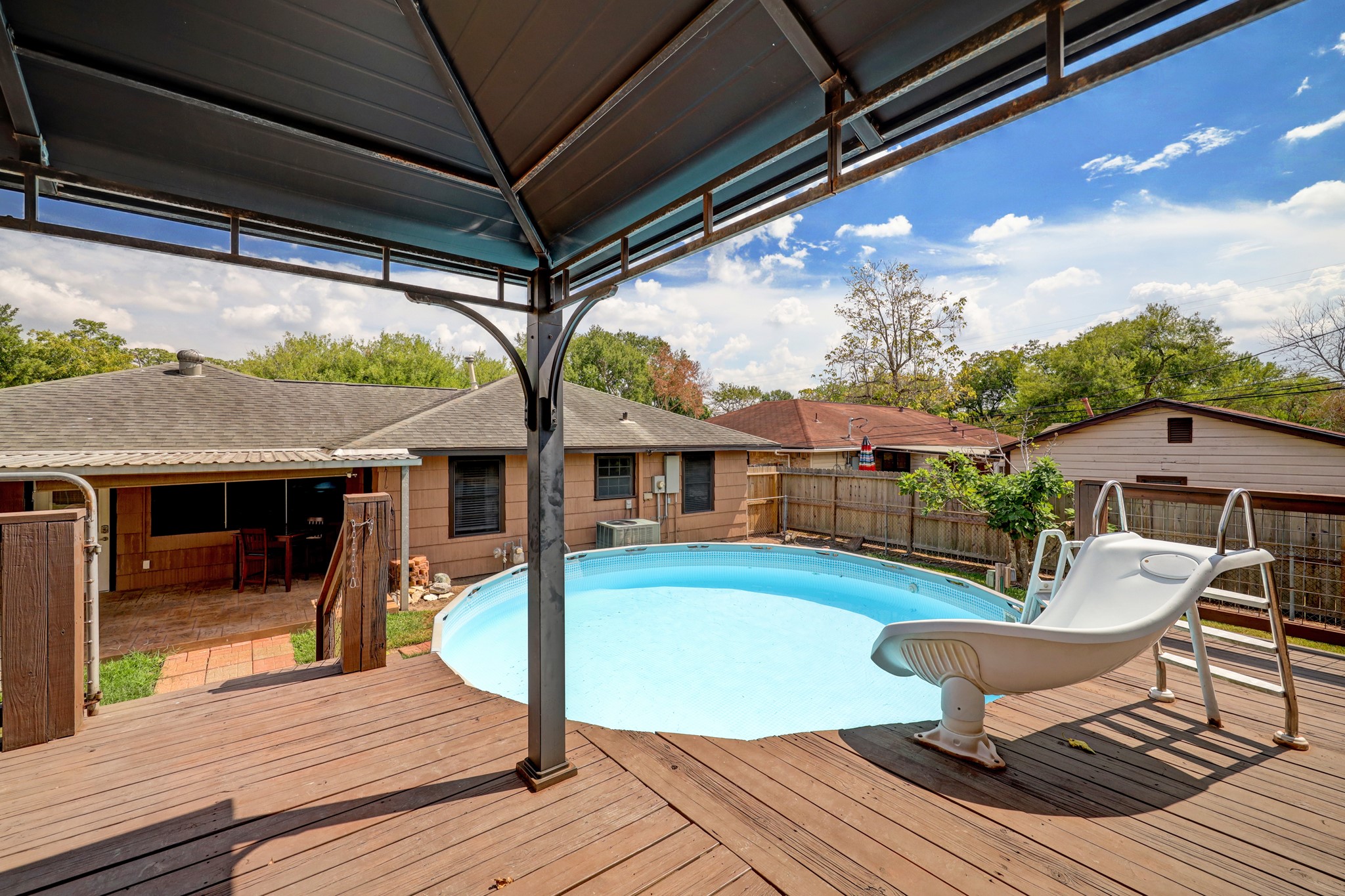 5819 Anaqua Drive Houston TX 77092
