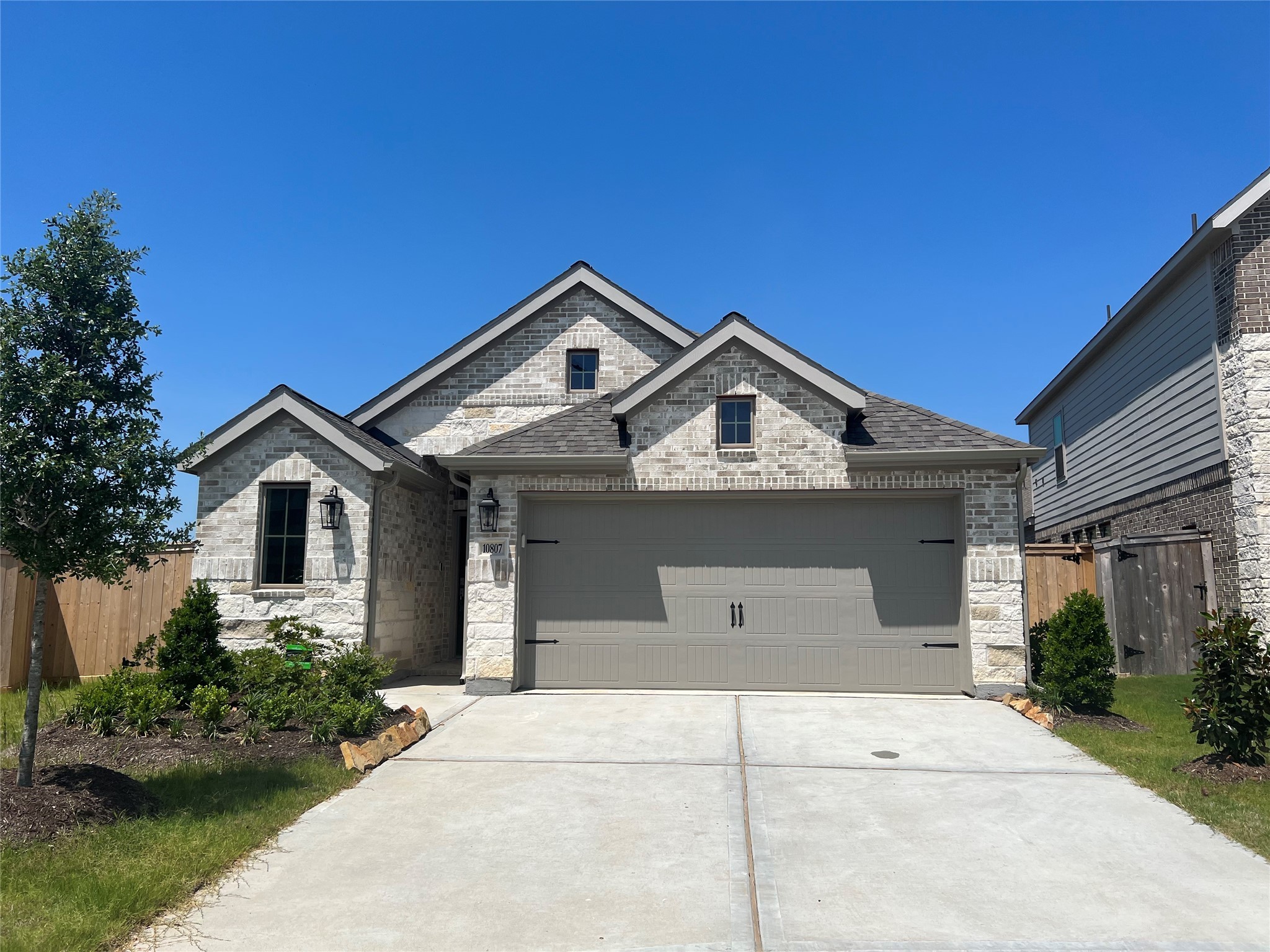 10807 Cassiopeia Creek Circle Richmond TX 77406