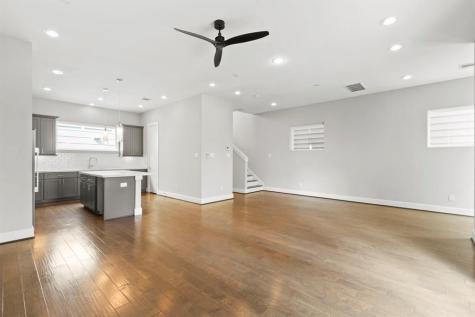 2627 Hutchins Street Houston TX 77004