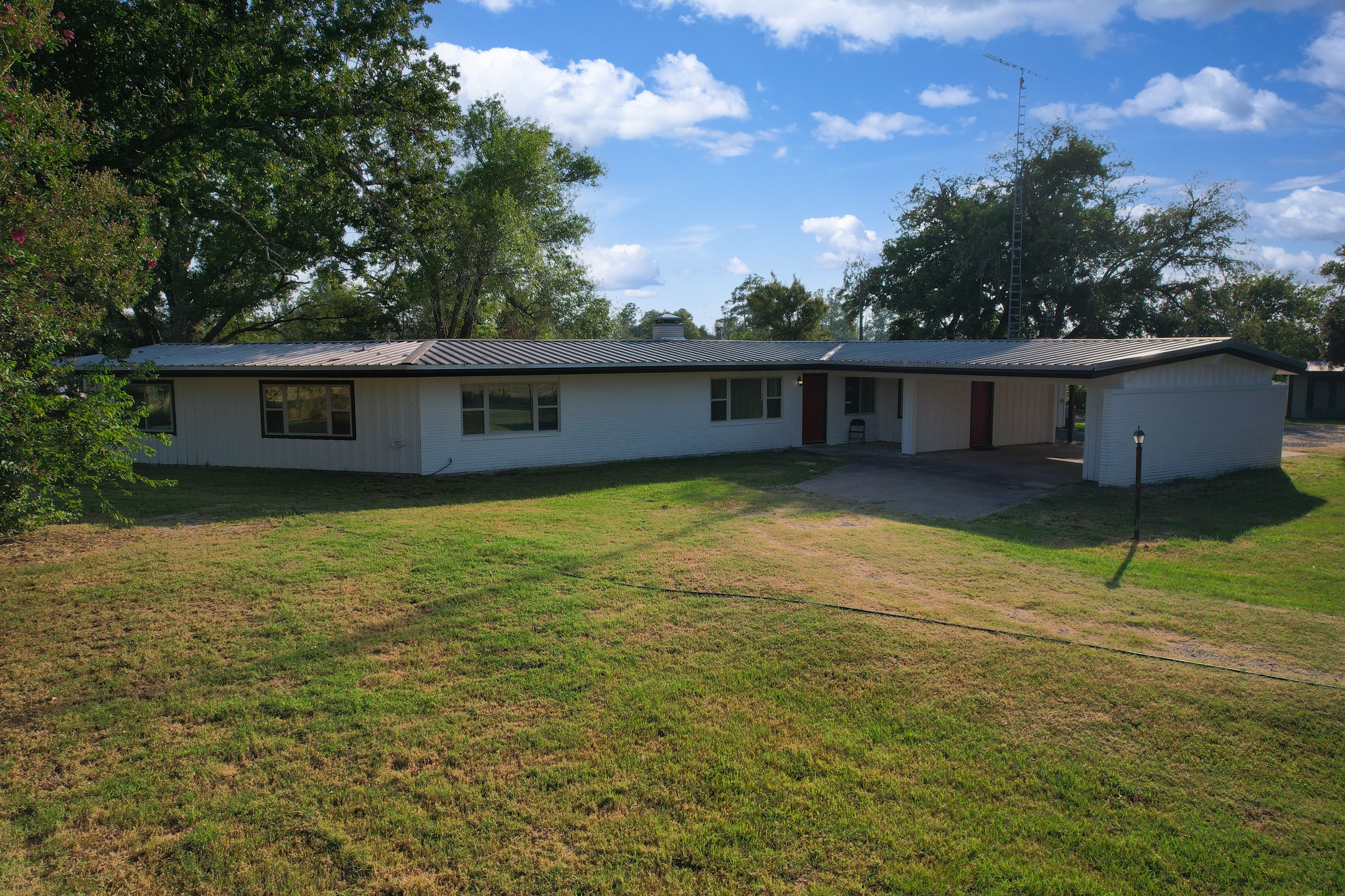 14 Duerer Road Huntsville TX 77320