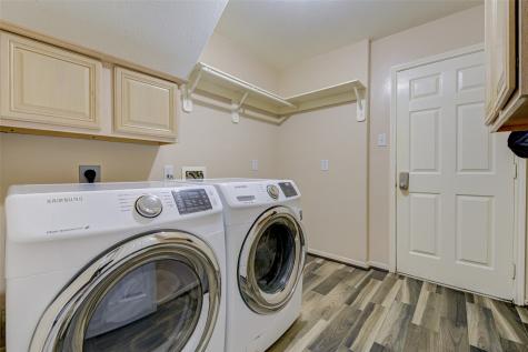 8106 Laurel Lane Baytown TX 77523