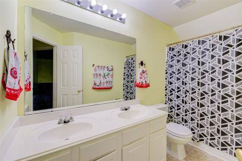 8106 Laurel Lane Baytown TX 77523