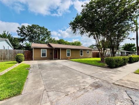 2413 Kingsdale Drive Deer Park TX 77536