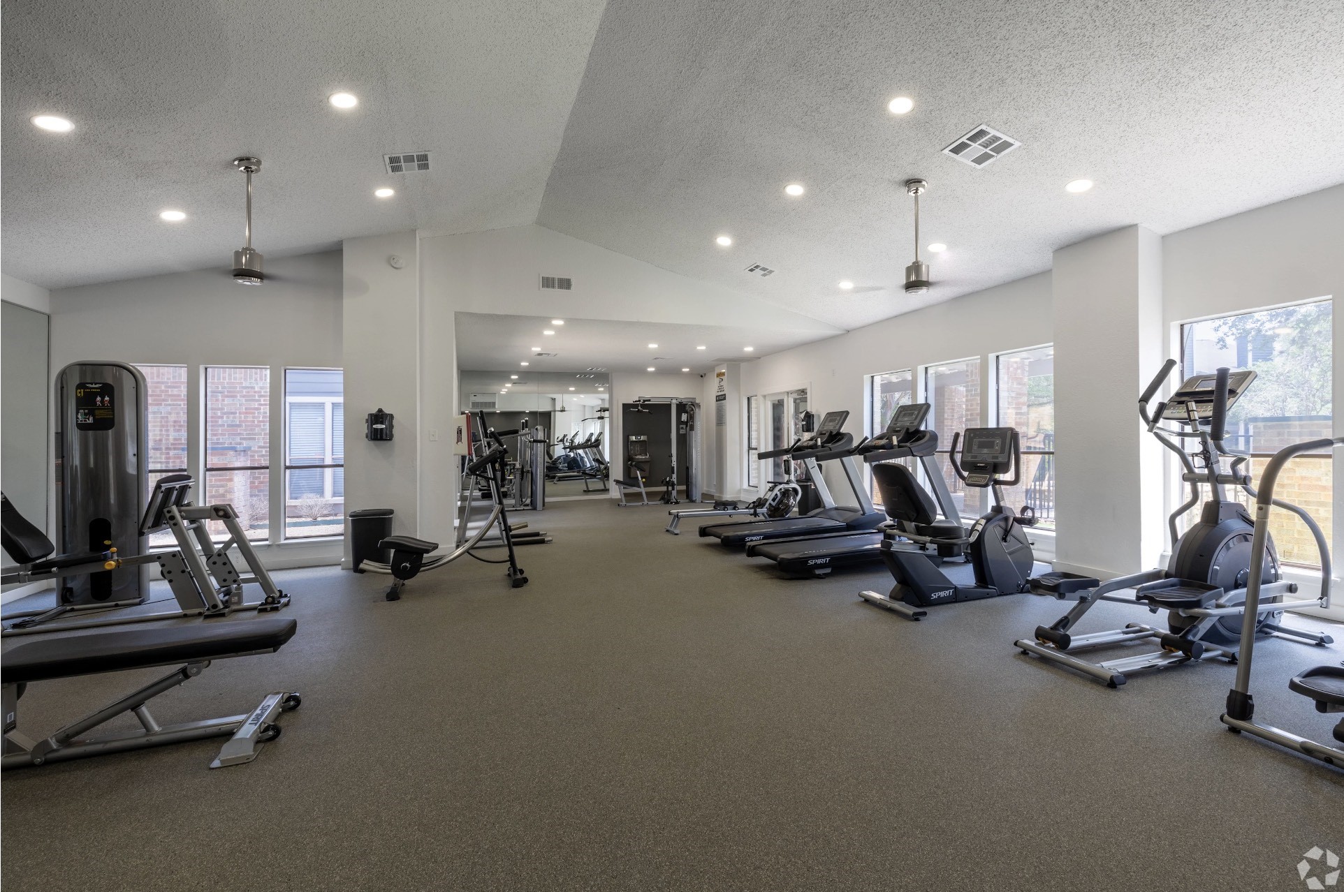 2170 Thousand Oaks Drive 1234q San Antonio TX 78232