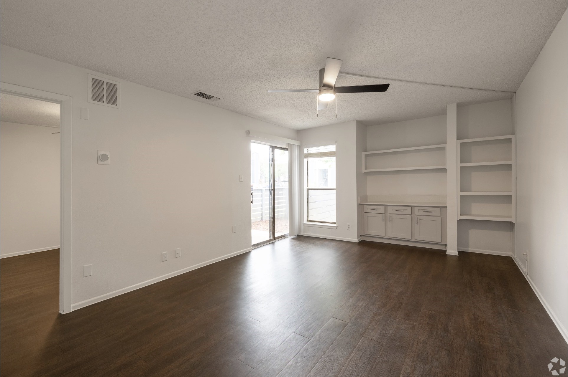 2170 Thousand Oaks Drive 1234q San Antonio TX 78232