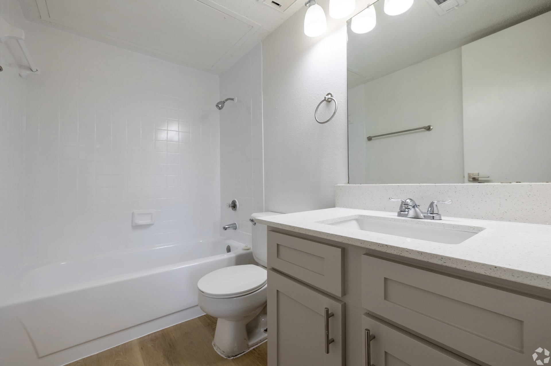 2170 Thousand Oaks Drive 1234q San Antonio TX 78232