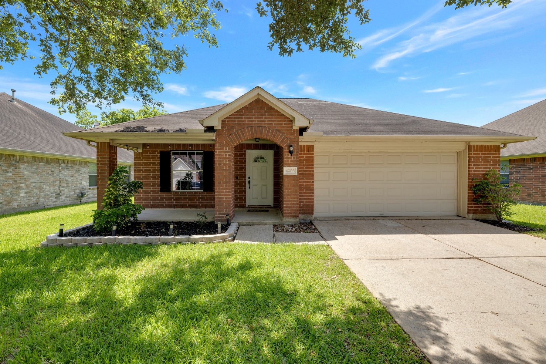 4206 Tawakon Drive Pearland TX 77584
