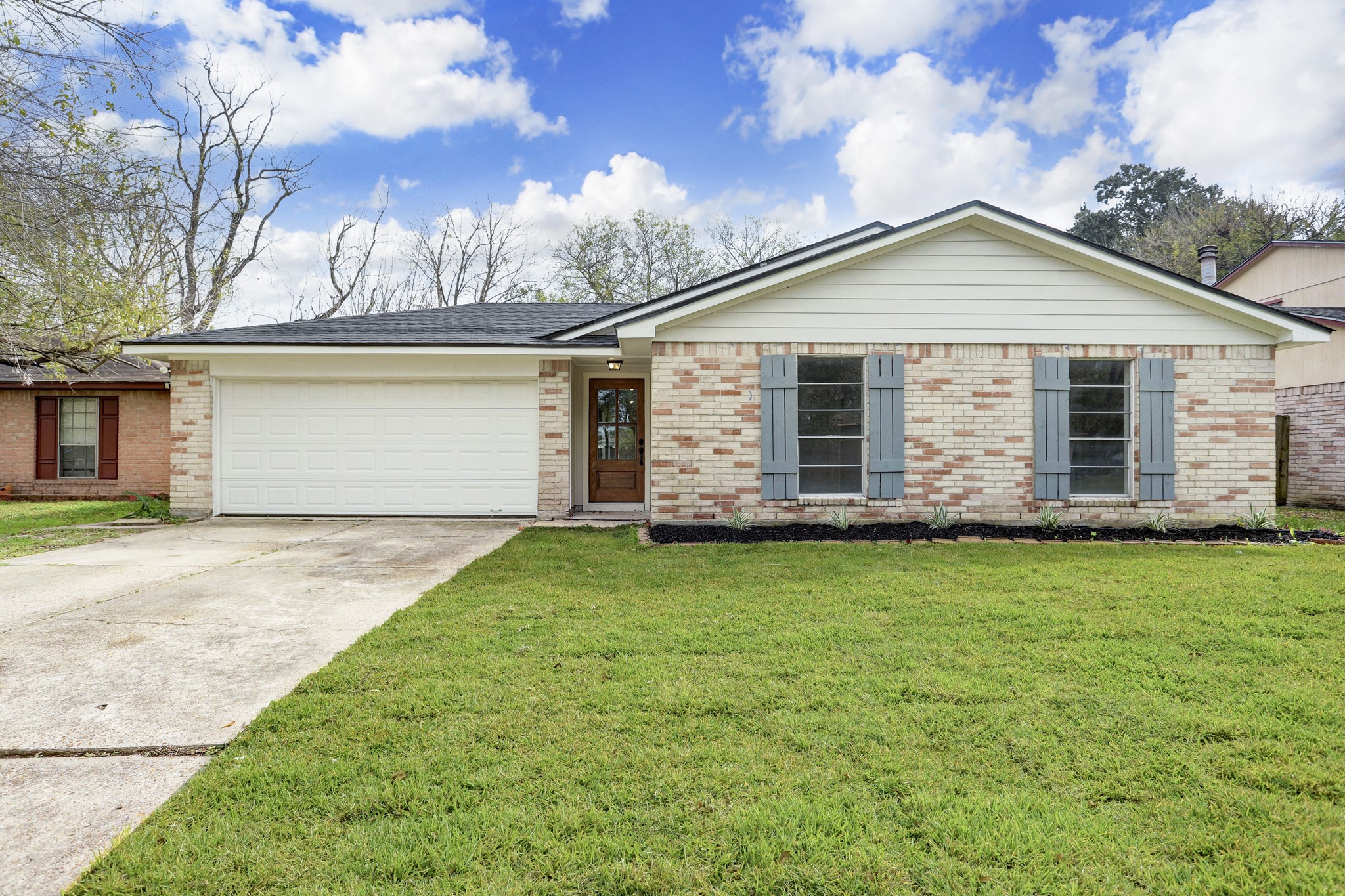 2071 Delphi Lane Houston TX 77067