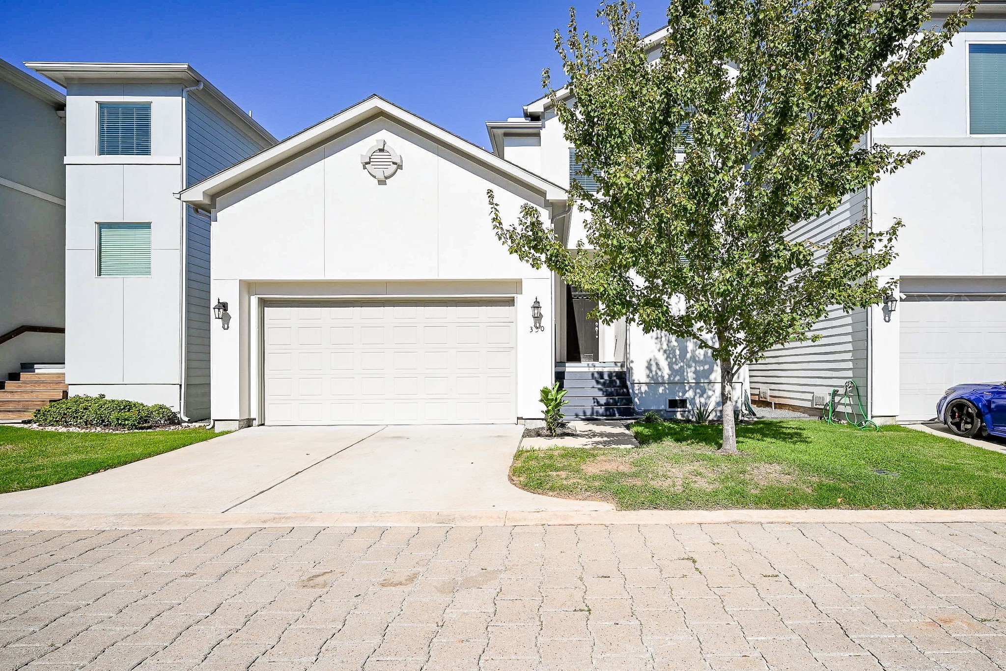 330 Yale Oaks Lane Houston TX 77091