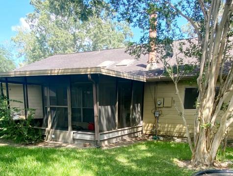 2118 Pilgrims Bend Drive Friendswood TX 77546