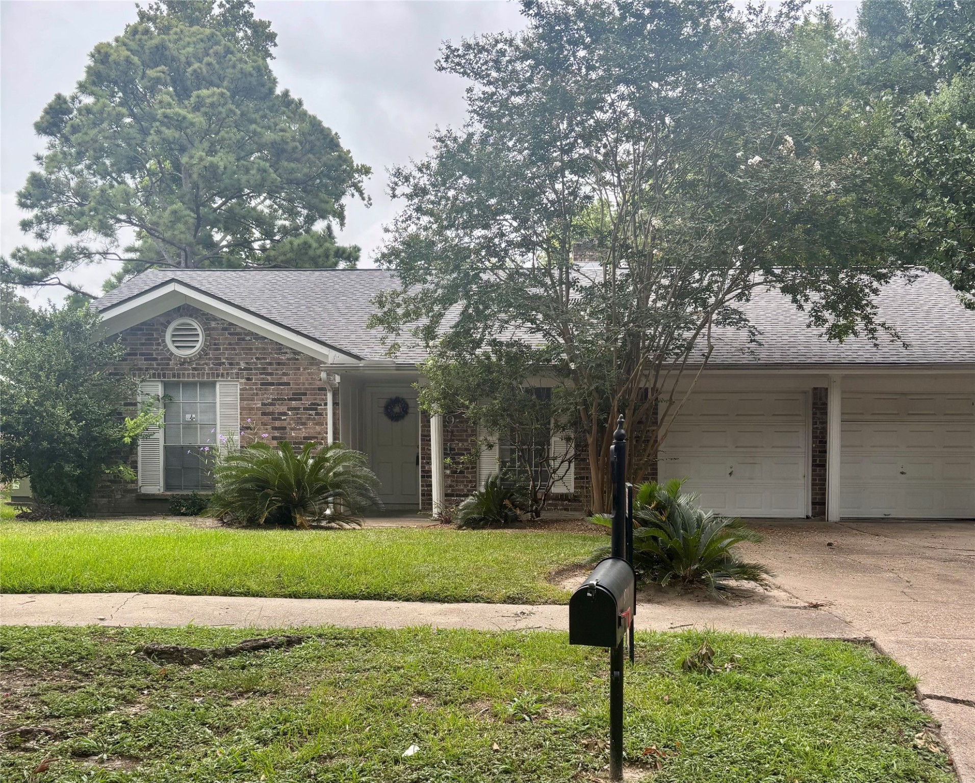 9711 S Petersham Drive Houston TX 77031