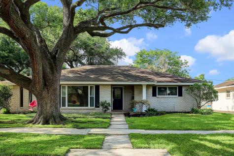 5746 Valkeith Drive Houston TX 77096