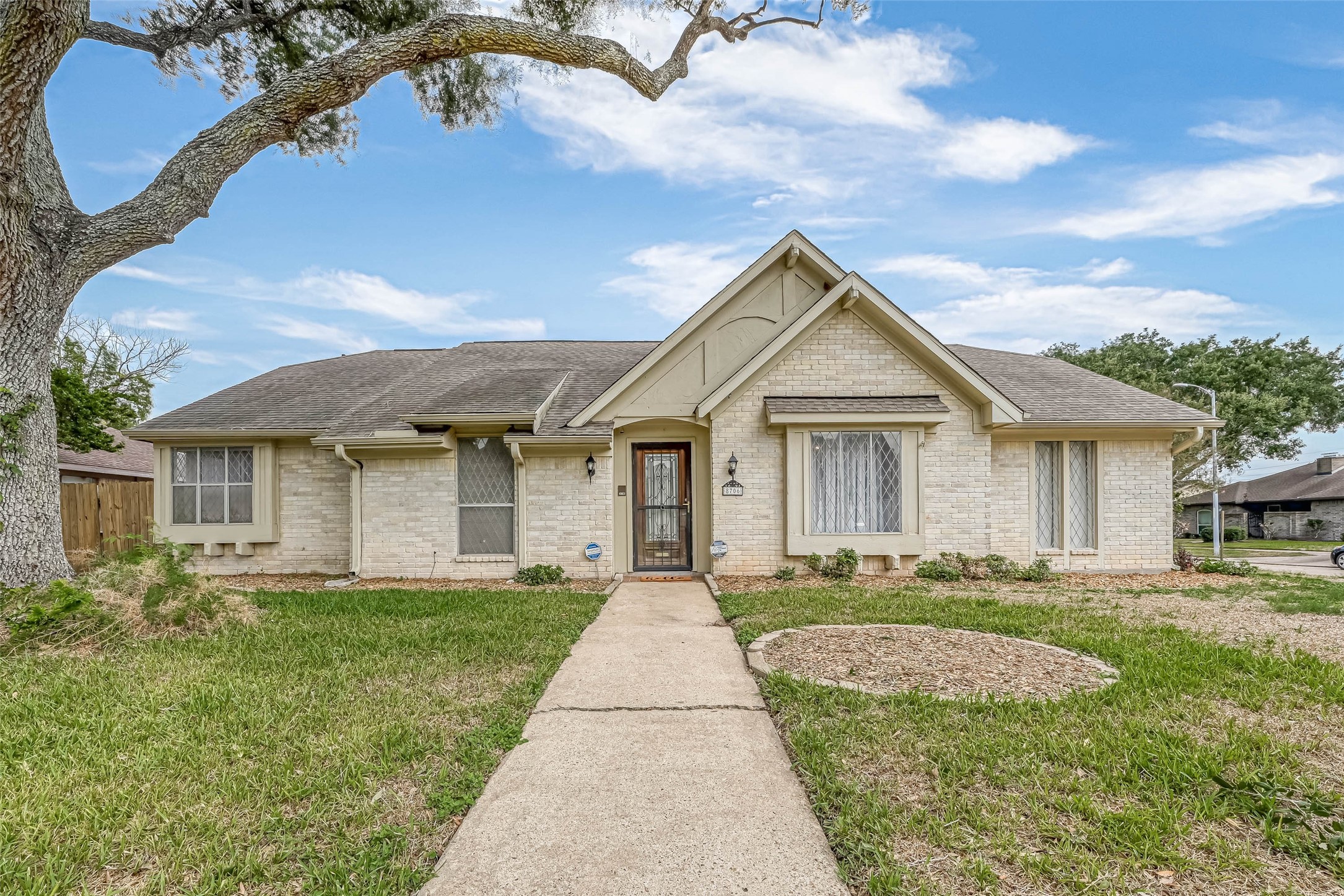8706 Tavistock Drive Houston TX 77031