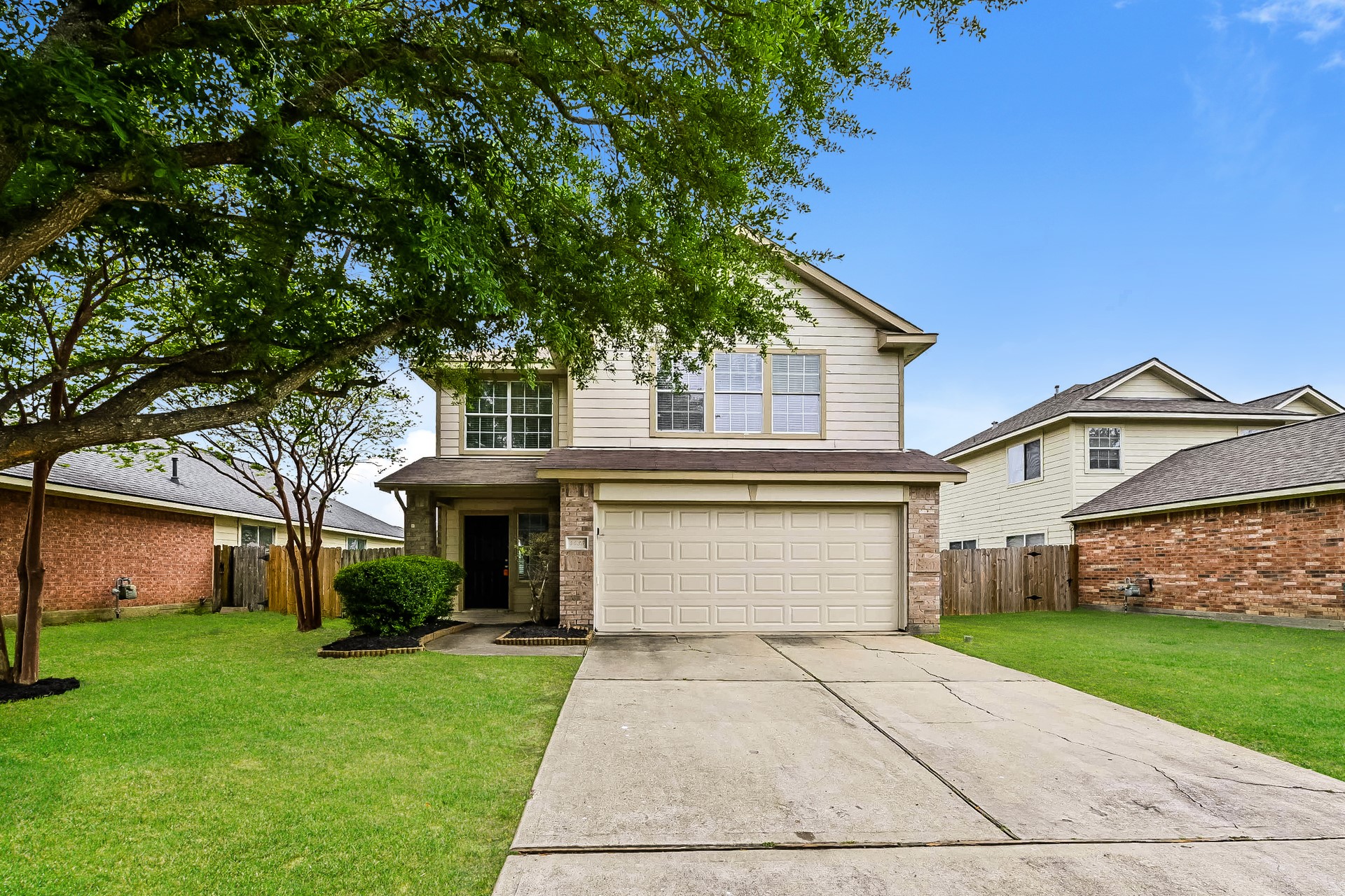 4435 Sprangletop Avenue Baytown TX 77521