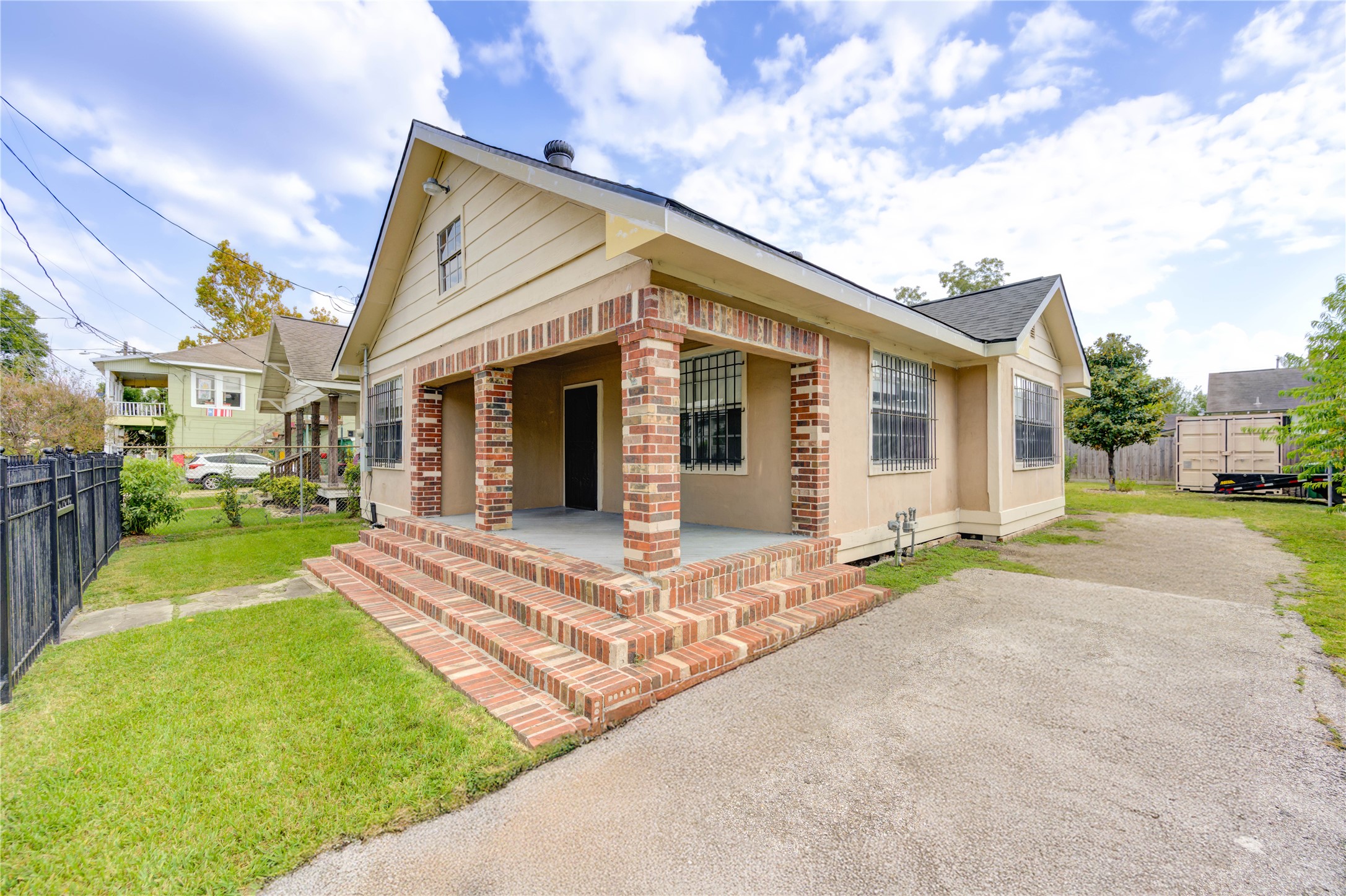 306 Morris Street Houston TX 77009