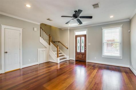 1029 W 15th 1/2 Street Houston TX 77008