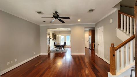1029 W 15th 1/2 Street Houston TX 77008