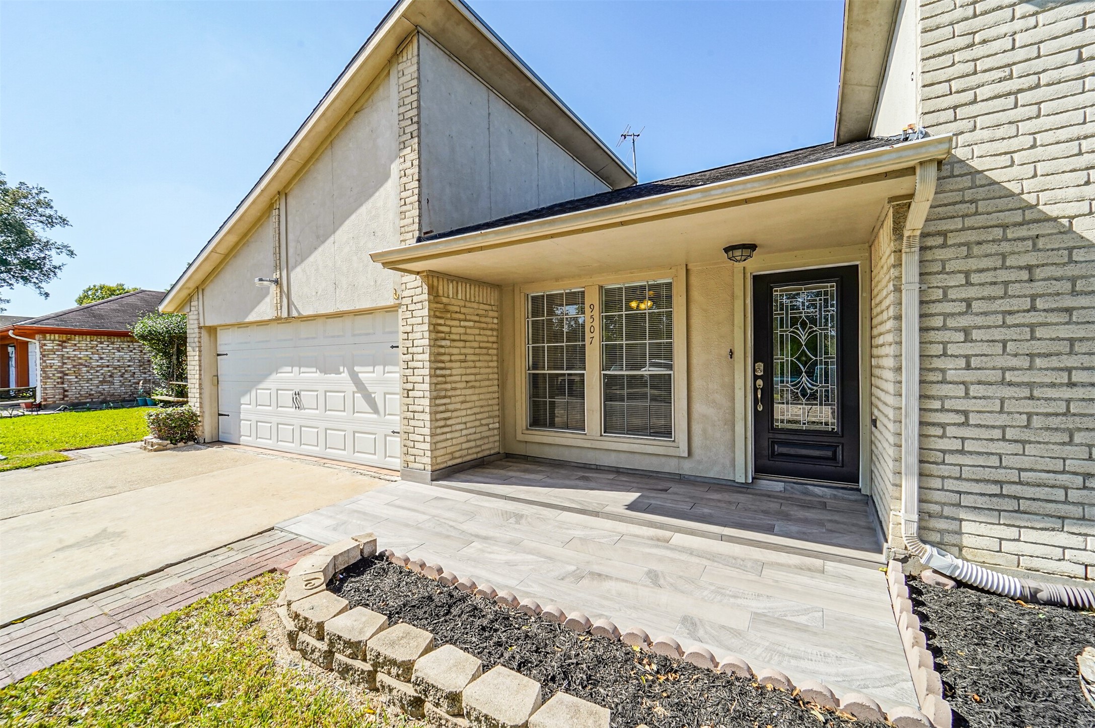 9507 Kingspass Street Houston TX 77075