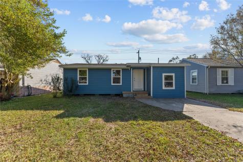 225 19th Avenue N Texas City TX 77590