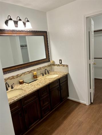 5030 Lamppost Hill Court Katy TX 77449