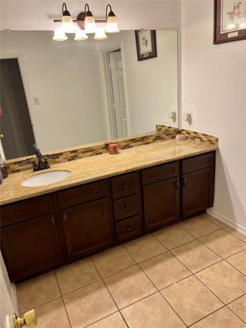 5030 Lamppost Hill Court Katy TX 77449