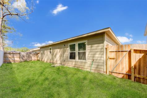 10042 Cerritos Drive Conroe TX 77306