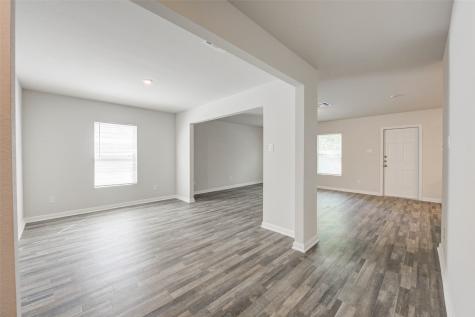 10042 Cerritos Drive Conroe TX 77306