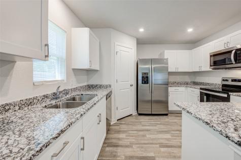 10042 Cerritos Drive Conroe TX 77306
