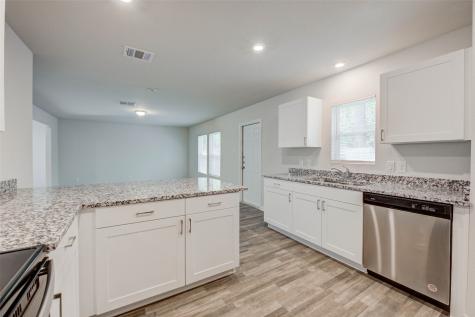 10042 Cerritos Drive Conroe TX 77306